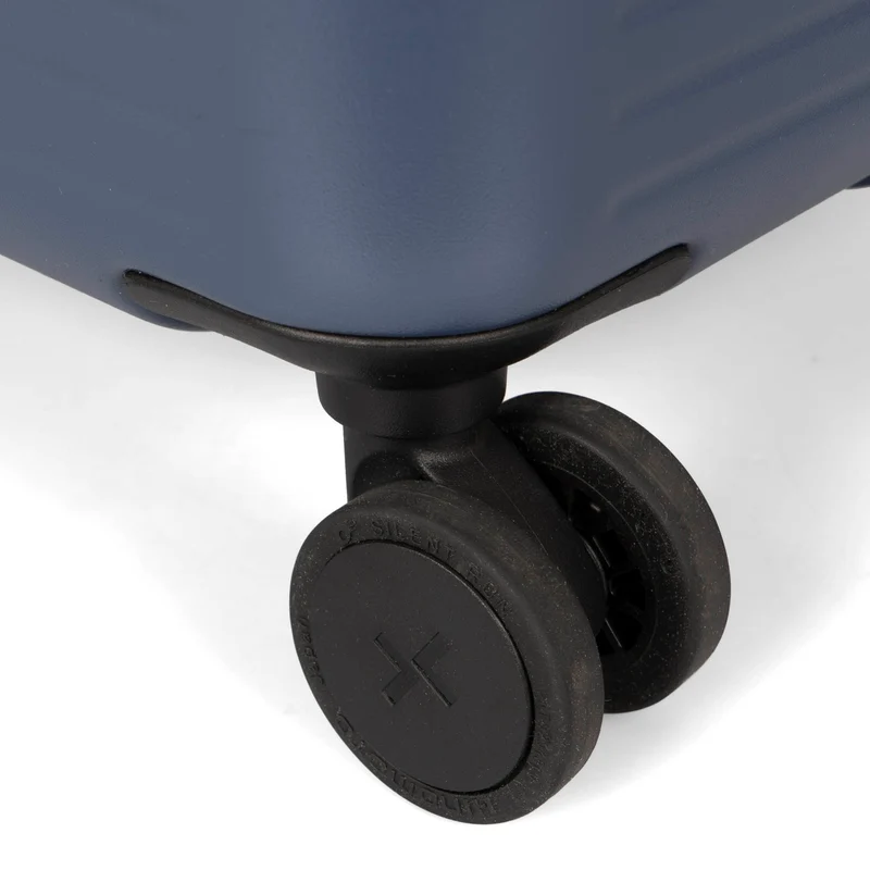 Westmount Hardside 30" Luggage