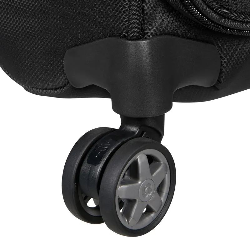 D-Lite Softside 25" Luggage