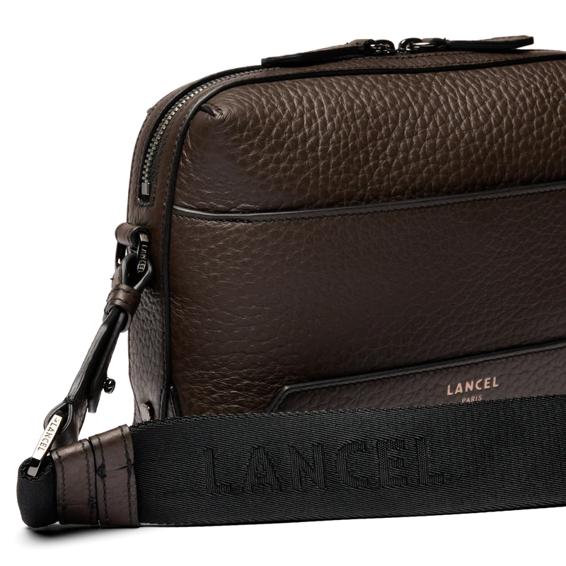 M CAMERA BAG