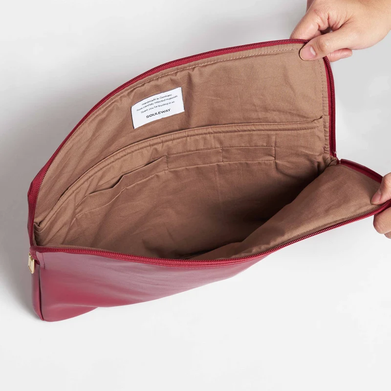 Laptop Sleeve (Oleatex Edition)
