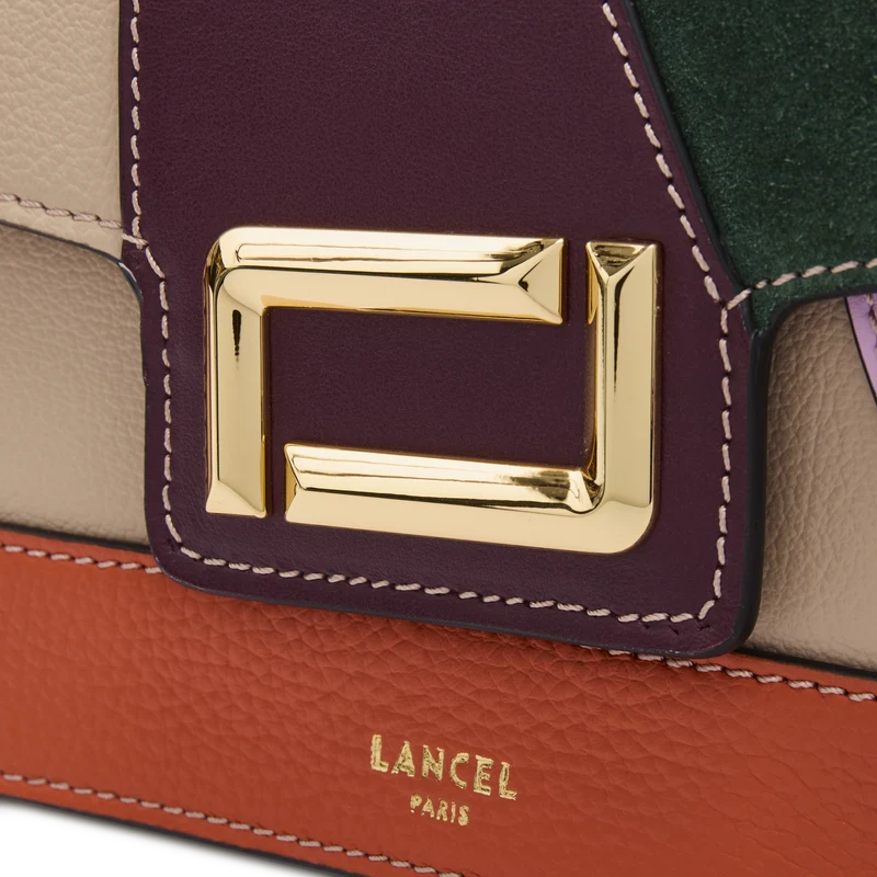 M FLAP BAG