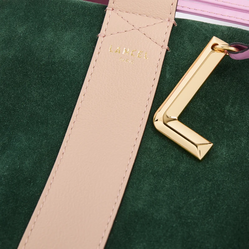 S BUCKET BAG