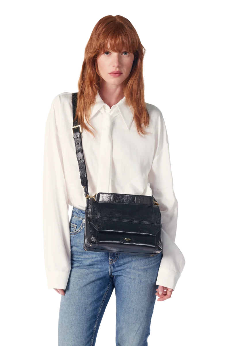 M FLAP BAG