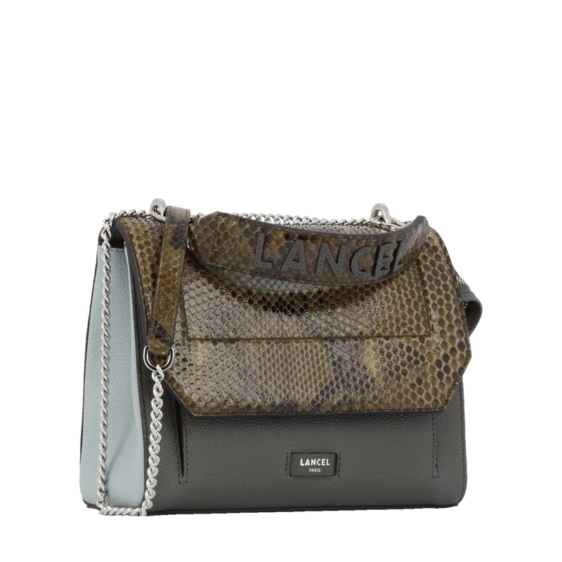 M flap bag