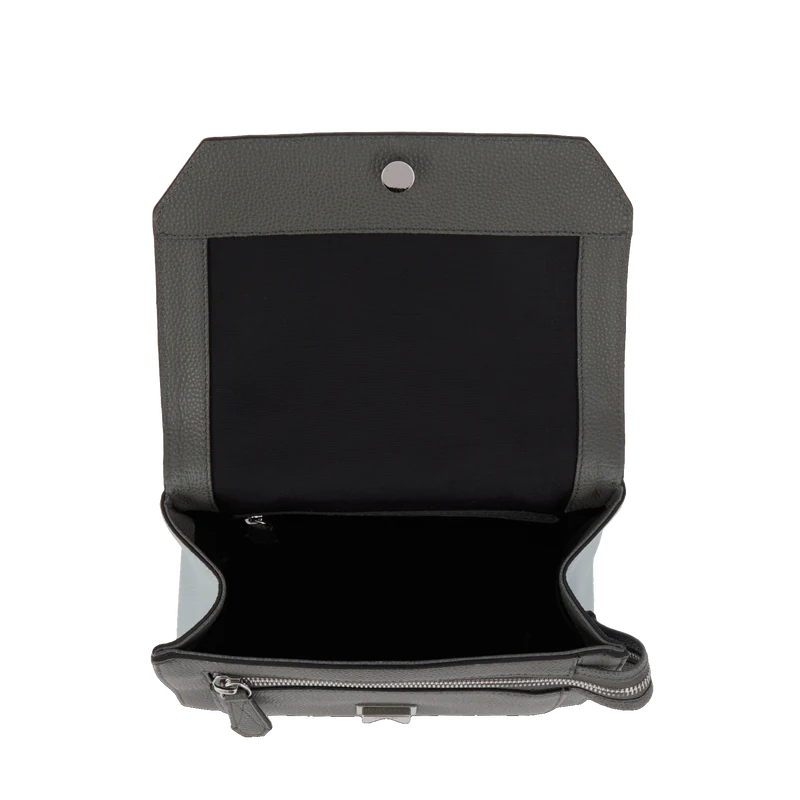 M flap bag
