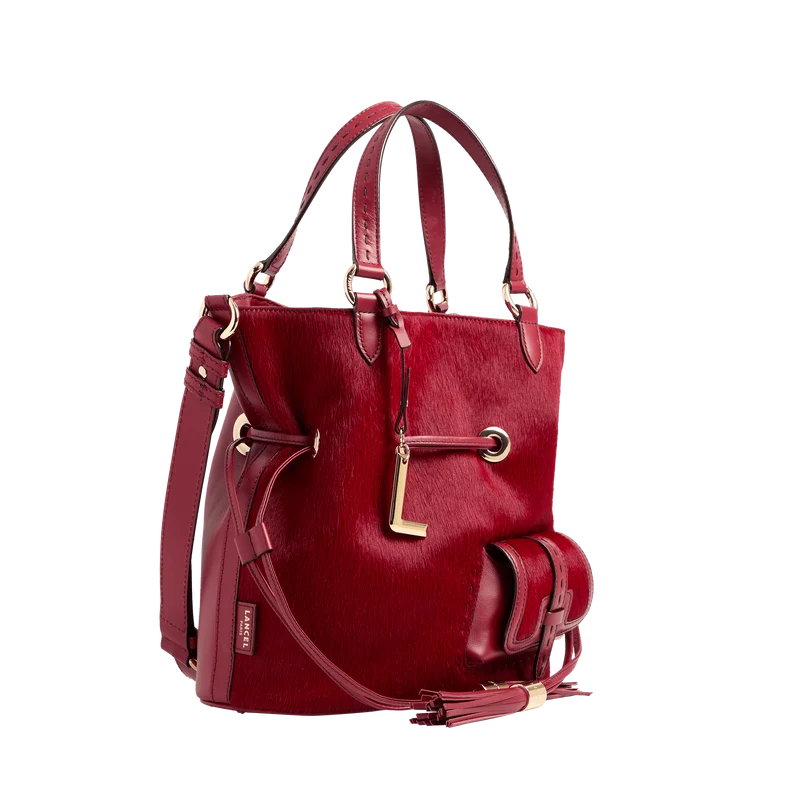 M BUCKET BAG