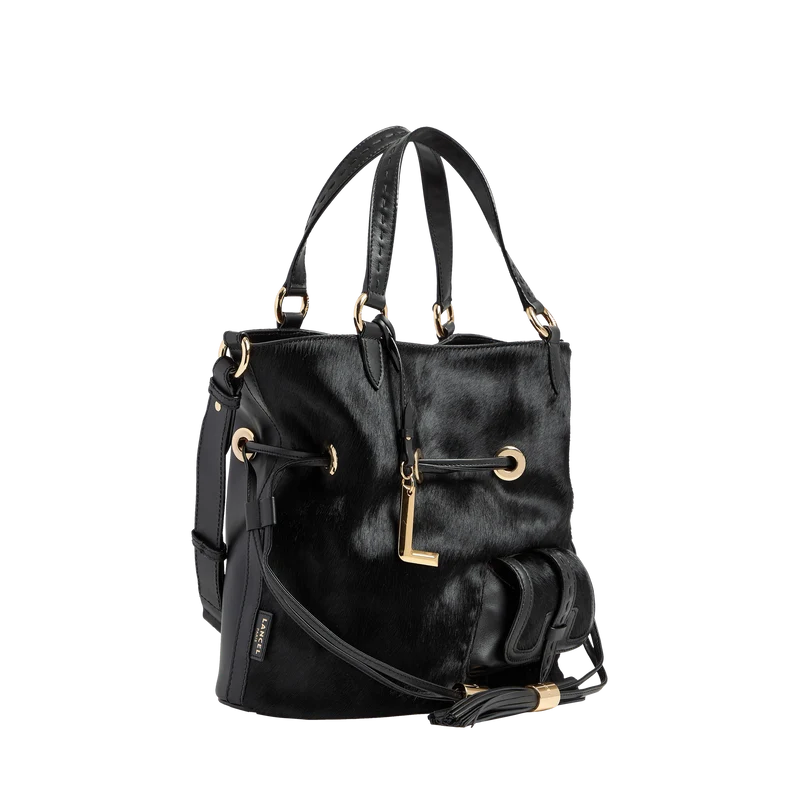 M BUCKET BAG