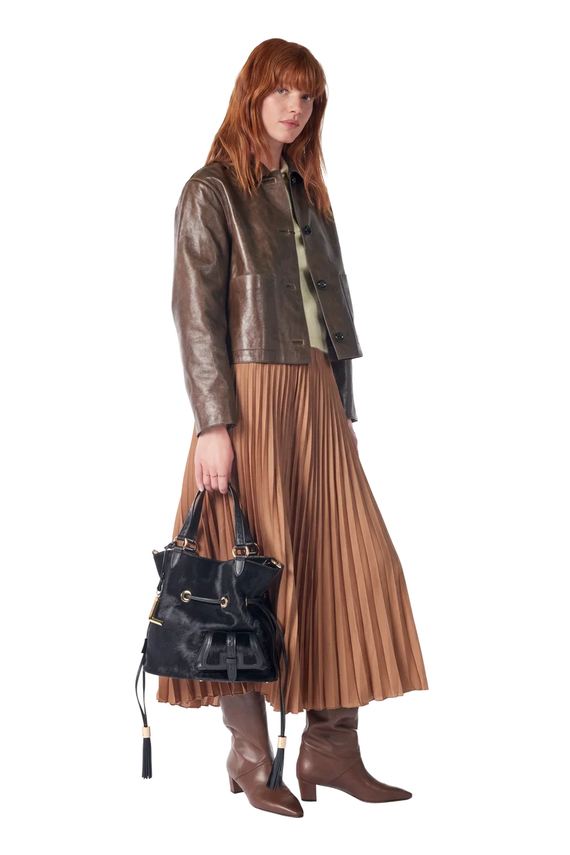 M BUCKET BAG