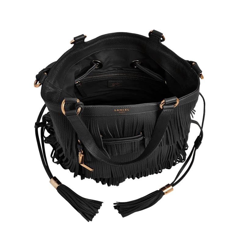 M BUCKET BAG