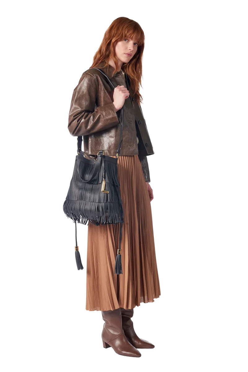 M BUCKET BAG