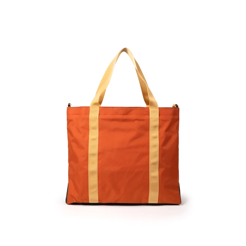 Mountain Essential Tote 9L