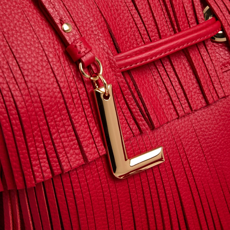 M BUCKET BAG