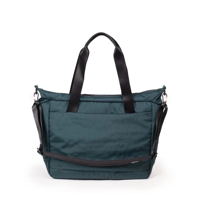 Global Pro Travel Tote 17L