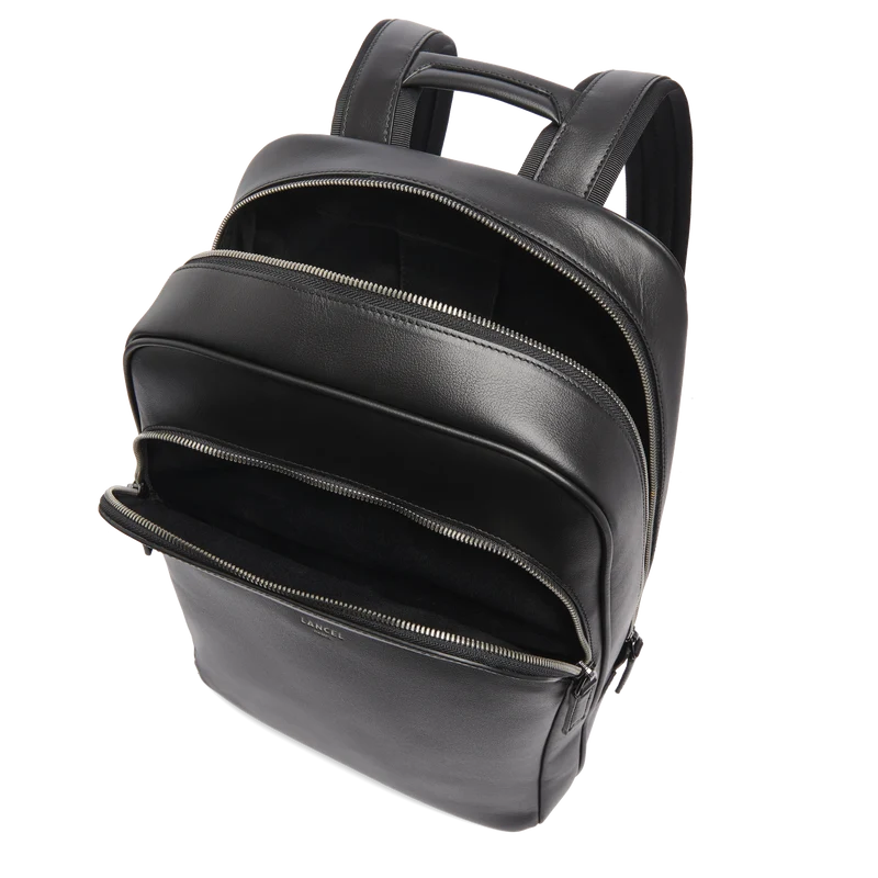 15'6 2-ZIP COMPARTMENT BACKPACK