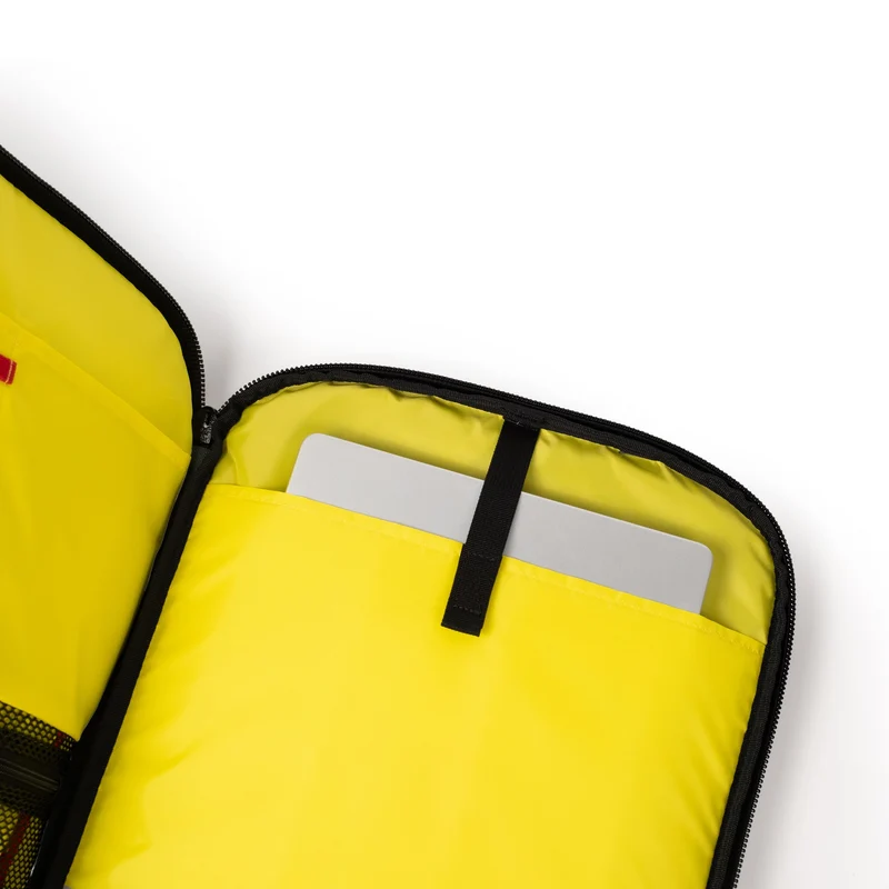 Global Travel Backpack 27L