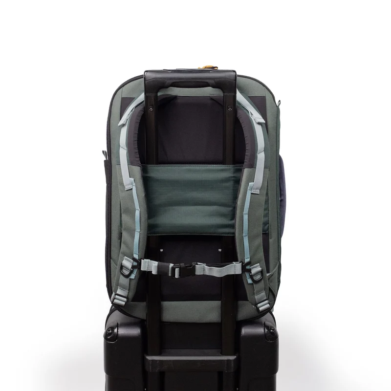 Global Travel Backpack 27L