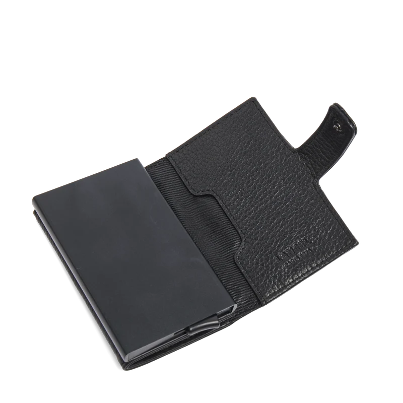 SMART CARDHOLDER