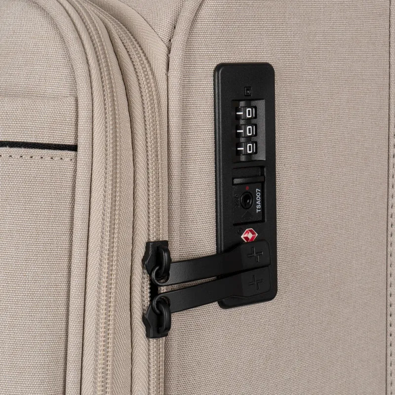 Expedition Softside 31" Luggage