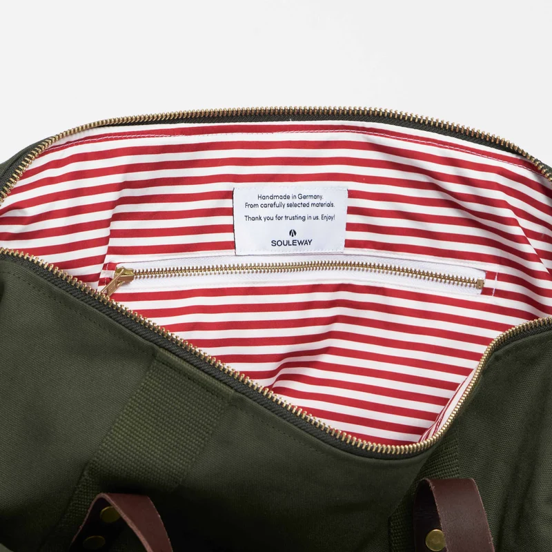 Classic Weekender