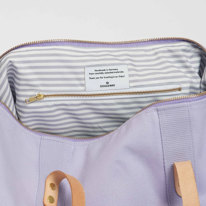 Classic Weekender