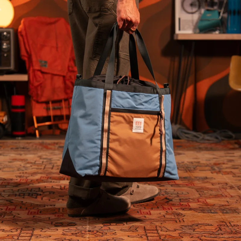 Mountain Utility Tote 33L