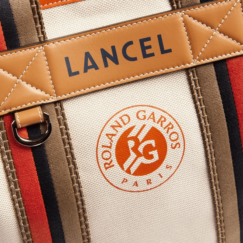ZIP TOTE BAG