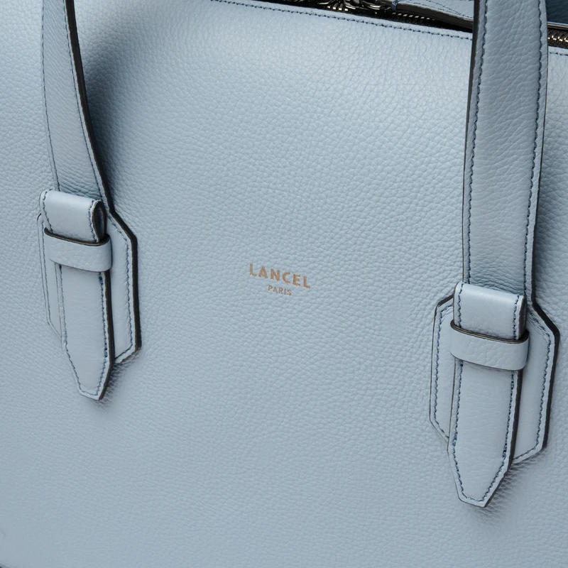 ZIP DUFFLE BAG