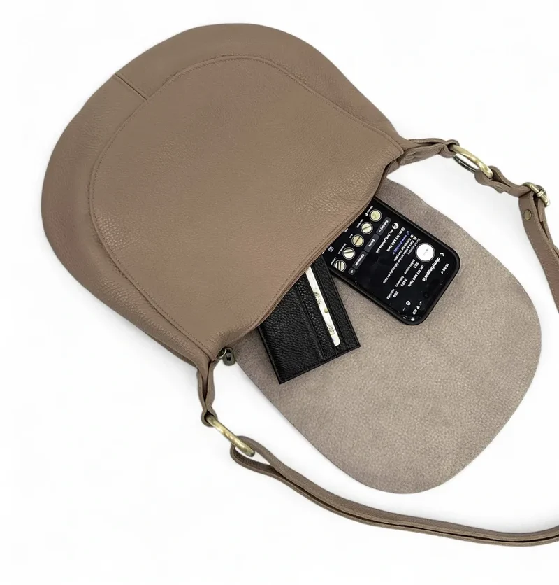 Sac bandoulière en cuir grainé LITTLE CITIZEN Taupe foncé