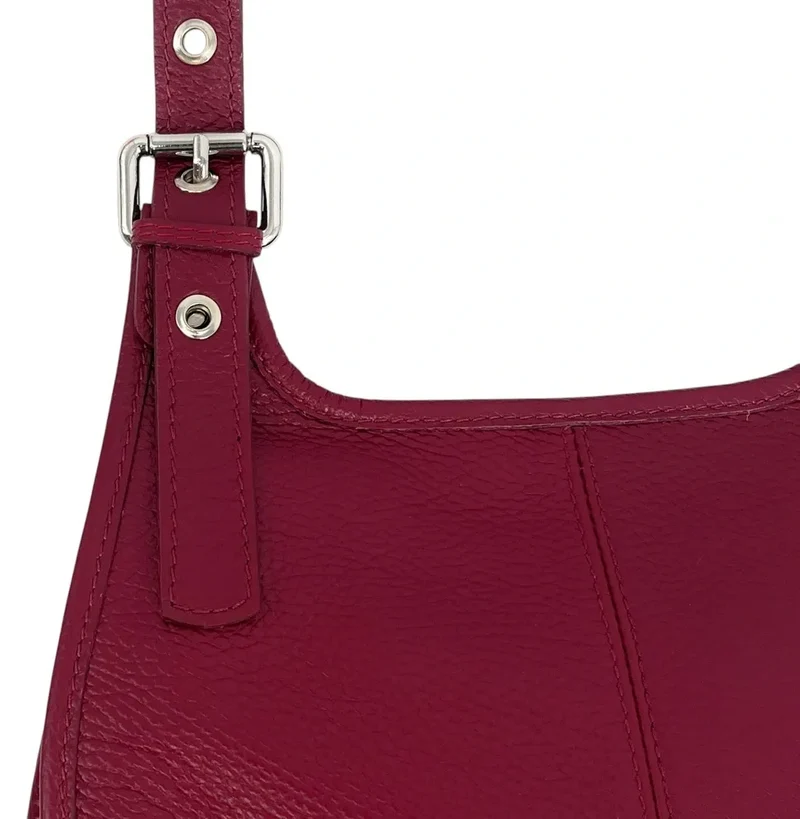 Sac besace en cuir grainé LITTLE PETRA Rouge foncé