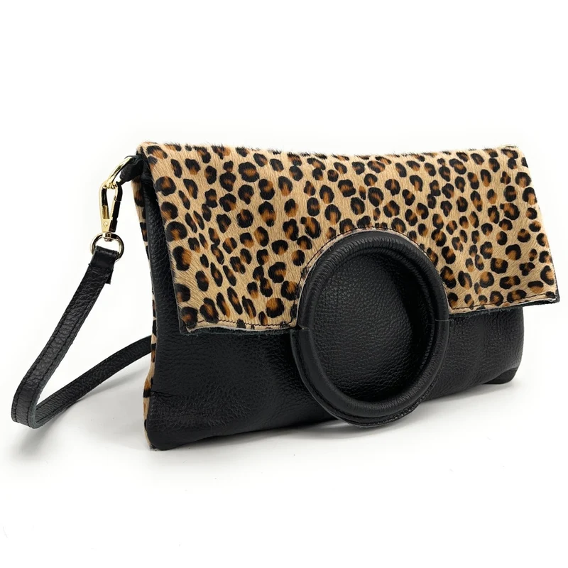 Sac pochette en cuir à motifs CHARLOTTE E.L. Ocelot