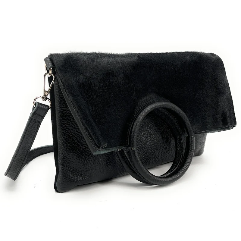 Sac pochette en cuir à motifs CHARLOTTE E.L. Noir
