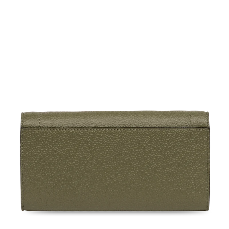 Slim flap wallet