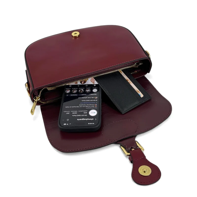 Sac trotteur à bandoulière en cuir lisse MADDY Bordeaux