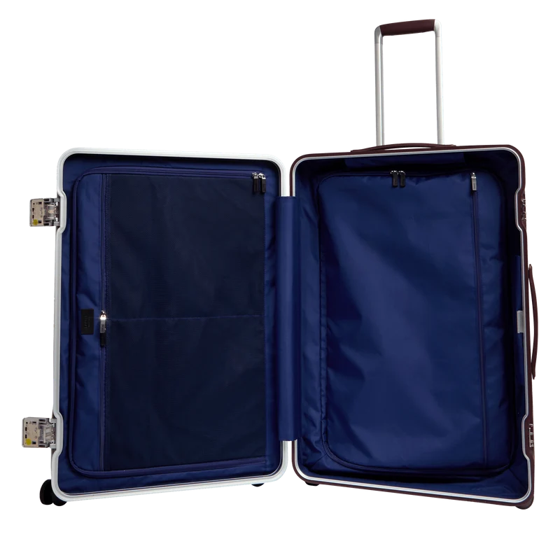 4-W LARGE SUITCASE