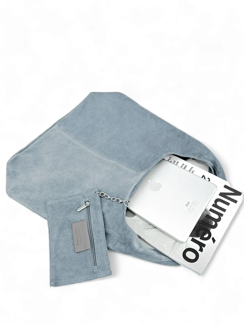 Sac à main de forme HOBO en daim EVA Bleu pastel