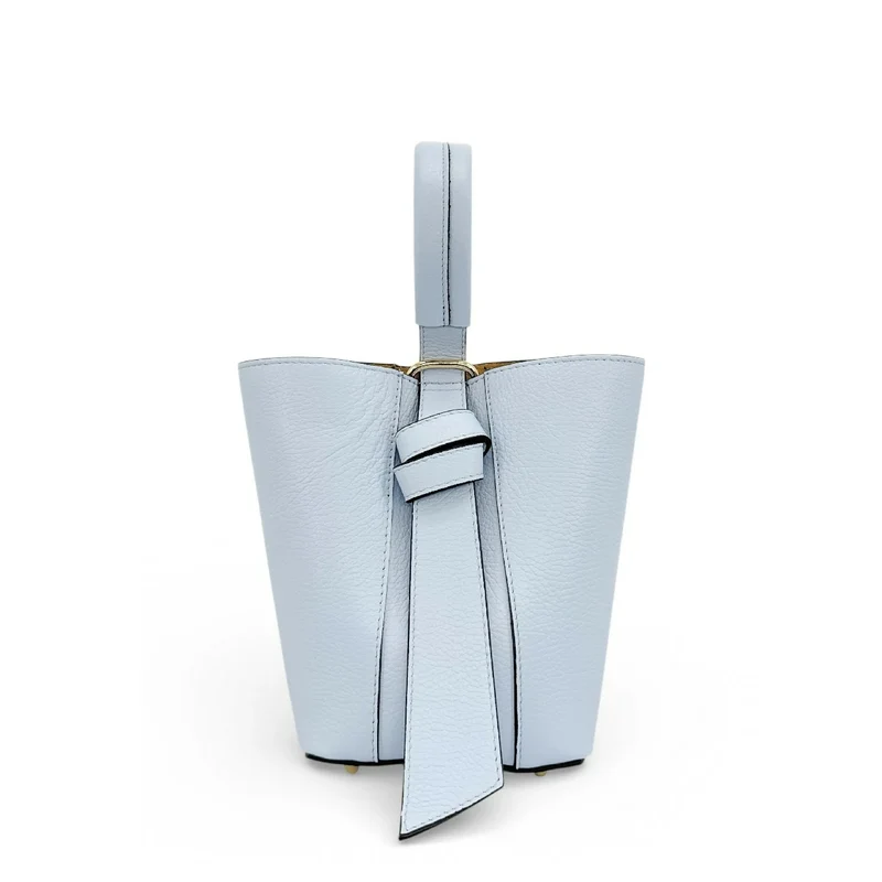 Sac seau et pochette en cuir grainé BIRDIE Bleu pastel