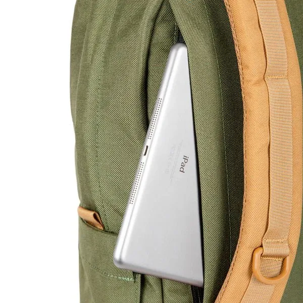 Daypack Classic 21.6L