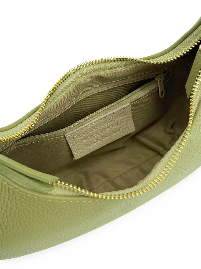 Sac demi-lune en cuir grainé SILOE Vert matcha latte