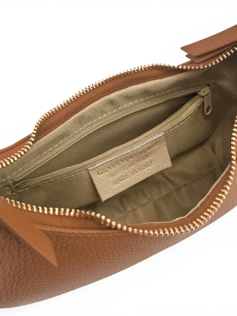 Sac demi-lune en cuir grainé SILOE Marron camel foncé