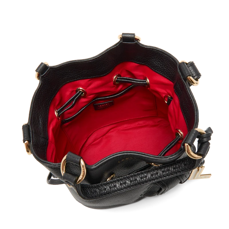 S Bucket bag