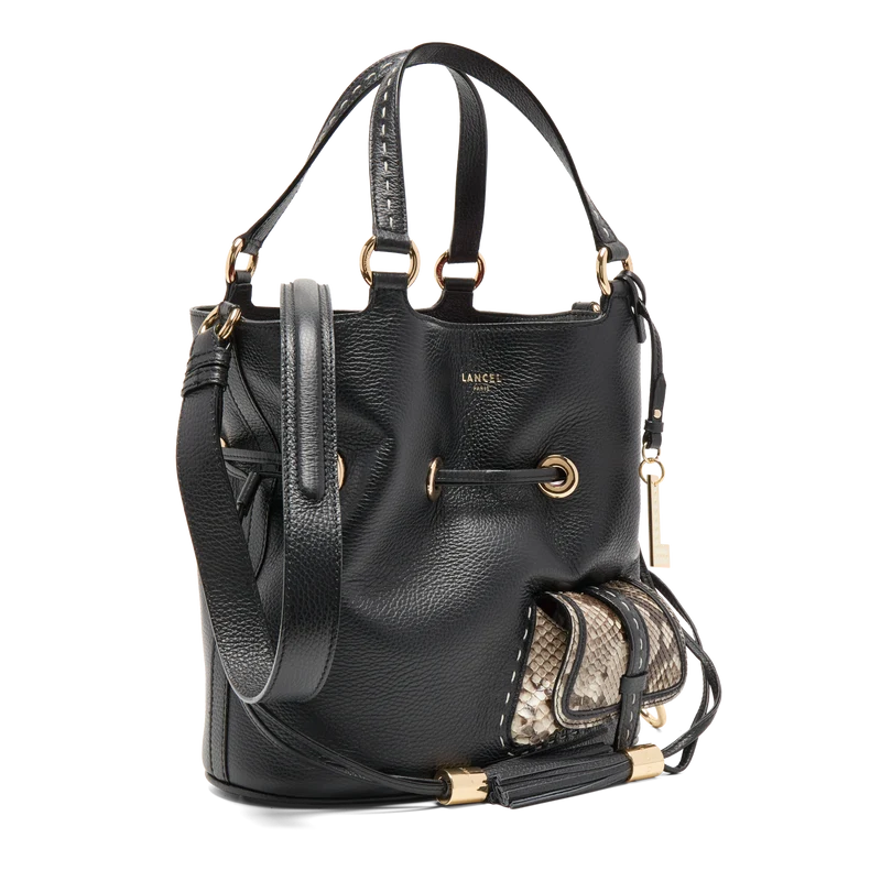 Bucket bag