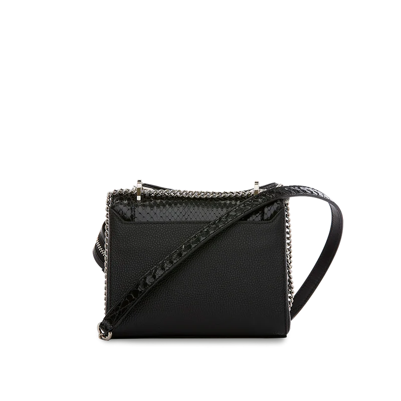 Bag with flap