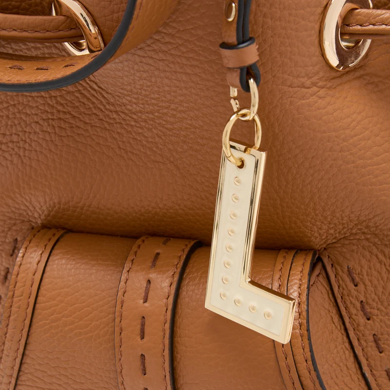 M Bucket bag