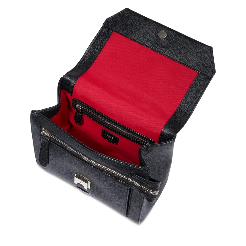 Bag with flap