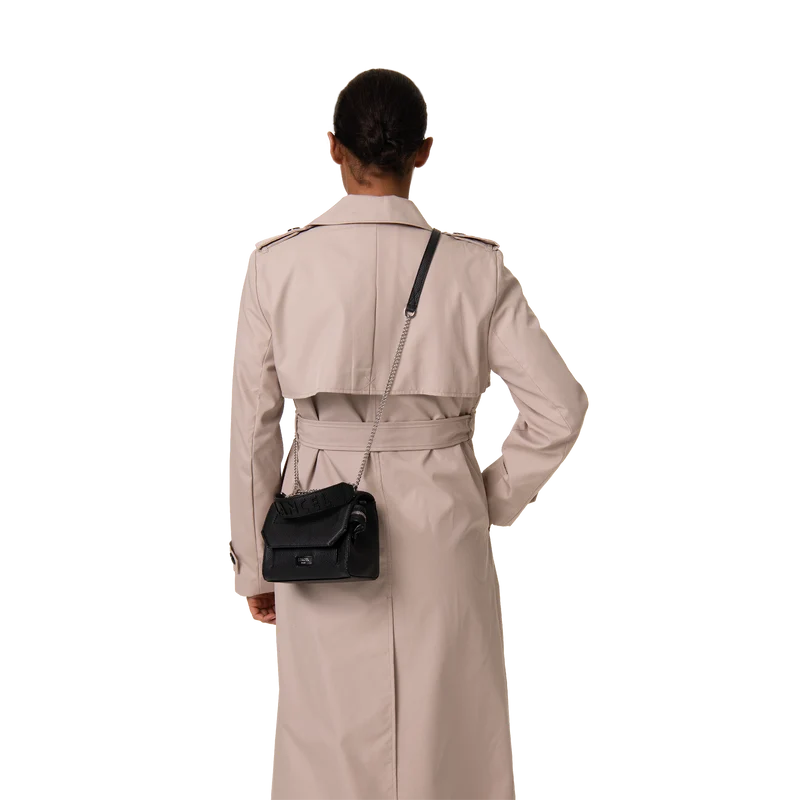 S bag with flap