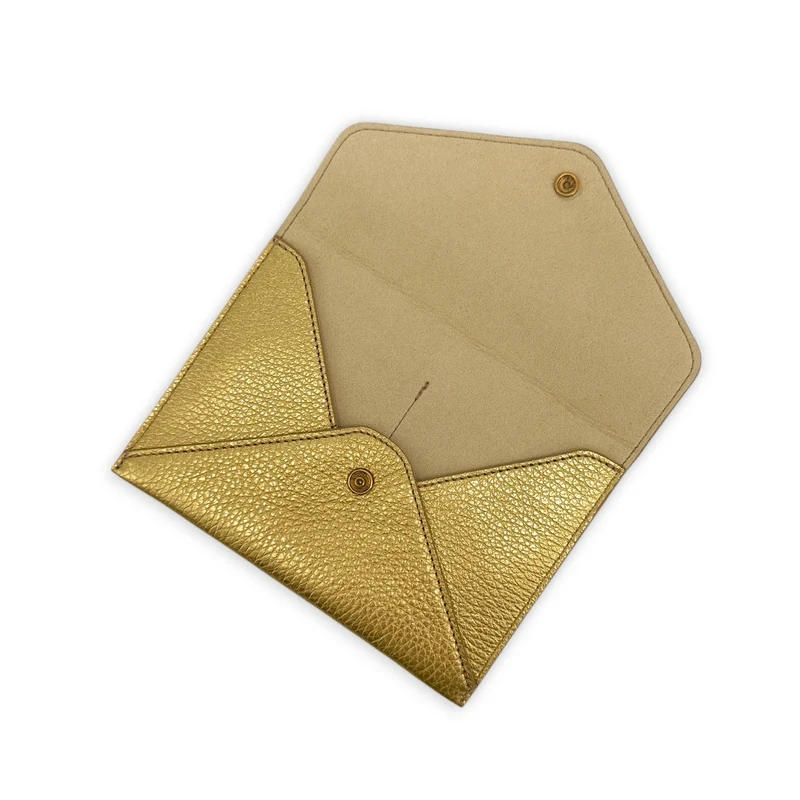 Pochette enveloppe en cuir irisé ROMY Or