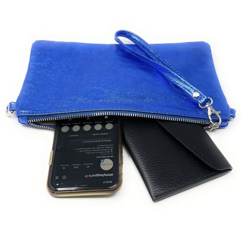 Sac pochette en cuir irisé MELUSINE Bleu roi irisé
