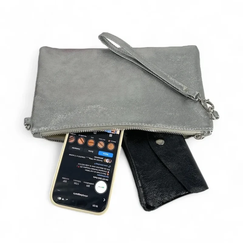 Sac pochette en cuir irisé MELUSINE Argent moyen
