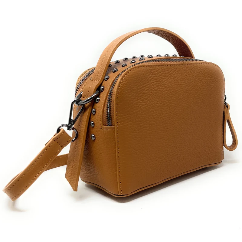 Mini sac à main en cuir grainé clouté AMY Camel