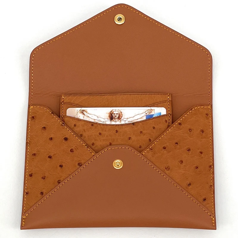 Pochette enveloppe en cuir d'autruche édition Haute-couture Camel